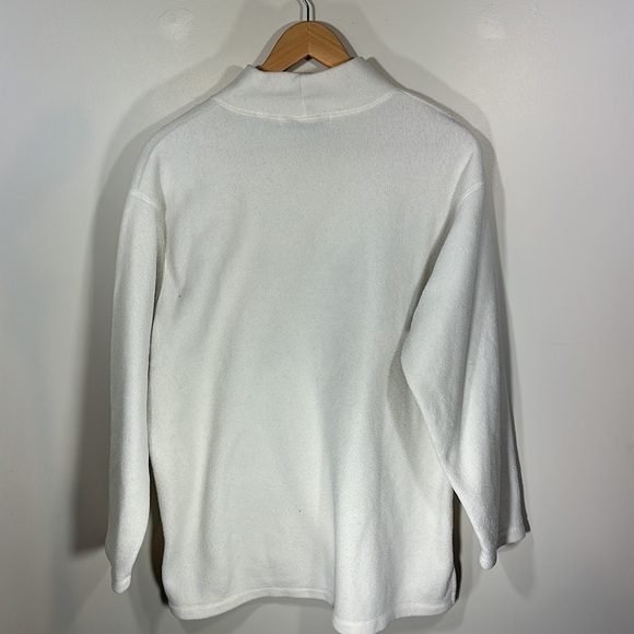 Winter Snowflake White Turtle Crew Neck Sweatshirt Cozy Pullover Christmas - Picture 6 of 8